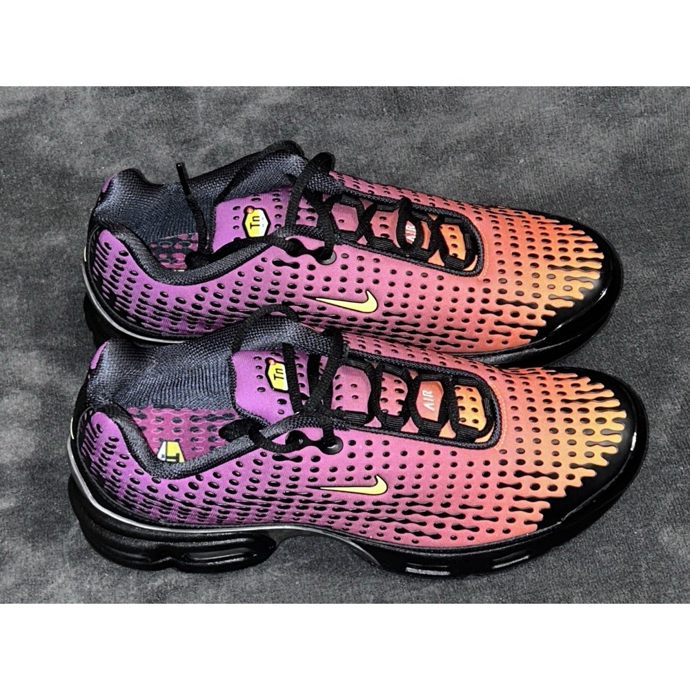 Nike Air Max Plus Gradient Purple Orange Black Men's Sneakers Low Top Lace Up